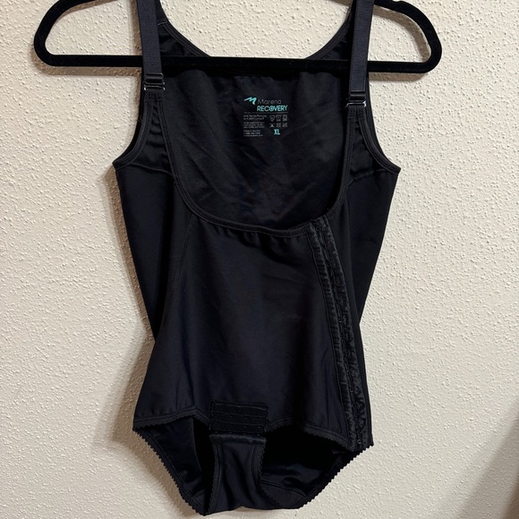 MARENA SFBHA Recovery Panty Length Post Surgical Compression Girdle, High-Back - Picture 5 of 5